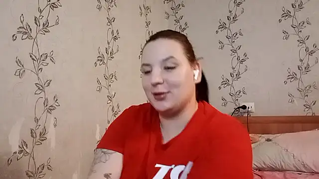 Snapshot of symmetryinvoid chatting on 03/27/26, 11:00 symmetryinvoid online show from 03/27/26, 11:00