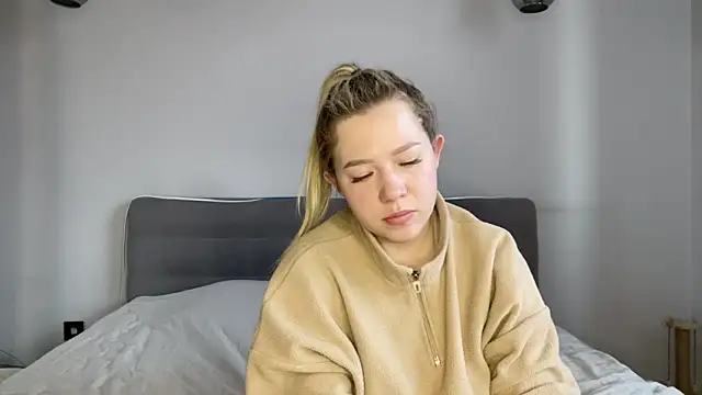 alyrasun online show from 03/13/26, 06:18