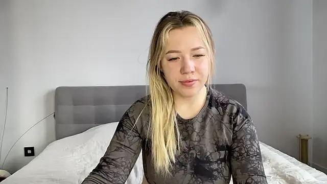 alyrasun online show from 04/02/26, 06:42