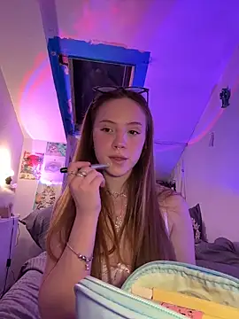 Ameliamoooon online show from 03/13/26, 09:53