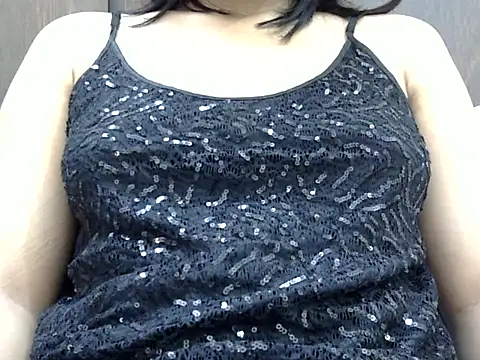 Snapshot of kAVYA_05 chatting on 04/13/26, 08:51 kAVYA 05 online show from 04/13/26, 08:51