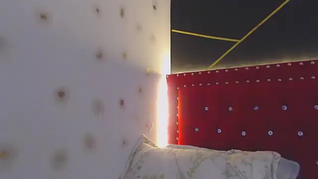 danielawidx online show from 04/09/26, 11:22