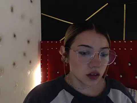 danielawidx online show from 03/12/26, 12:16