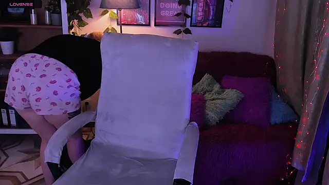 AmeliaMerris online show from 04/29/26, 09:54