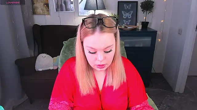 AmeliaMerris online show from 05/05/26, 11:13