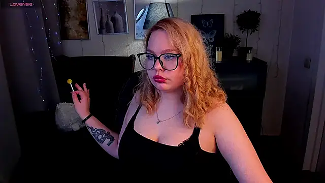 AmeliaMerris online show from 04/22/26, 08:37