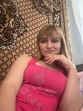 Snapshot of lovely_angel_baby chatting on 05/13/26, 03:08 lovely angel baby online show from 05/13/26, 03:08