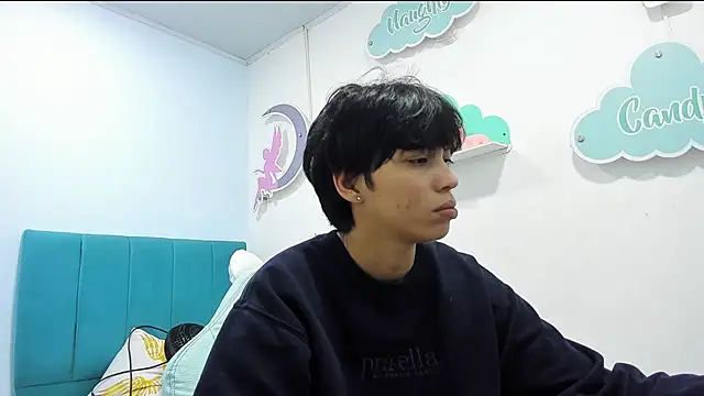 ivyheat3 online show from 05/01/26, 03:22