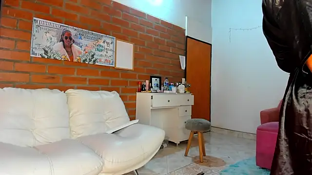 Snapshot of Badwolf818_ chatting on 03/09/26, 01:36 Badwolf818 online show from 03/09/26, 01:36