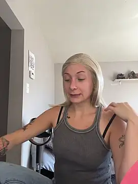 localdivinediva online show from 06/03/26, 03:17