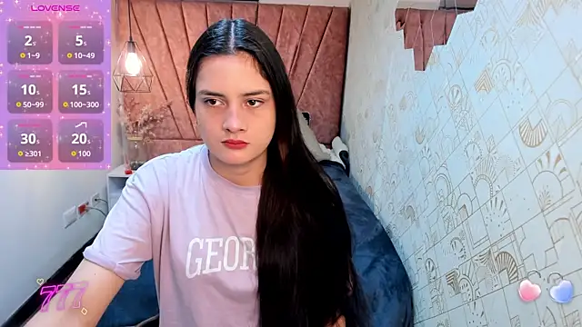 Snapshot of Zoe__Taylor__ chatting on 04/10/26, 11:50 Zoe Taylor online show from 04/10/26, 11:50