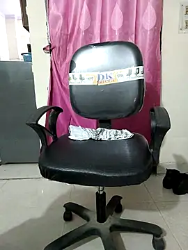 Manisha-Rai online show from 04/03/26, 03:51