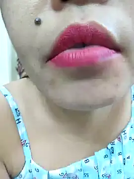 Manisha-Rai online show from 04/12/26, 04:54