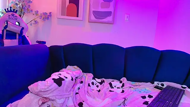 Miia  owens online show from 05/21/26, 11:07