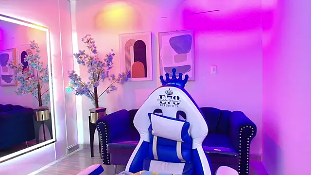 Miia  owens online show from 03/31/26, 11:12