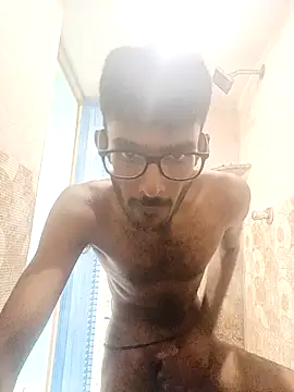 manikanda64 online show from 04/12/26, 06:16