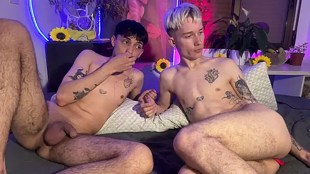 AlphaTwinks online show from 04/02/26, 07:53