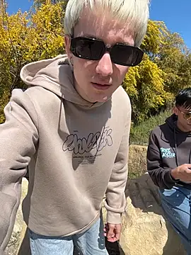 AlphaTwinks online show from 03/26/26, 01:53