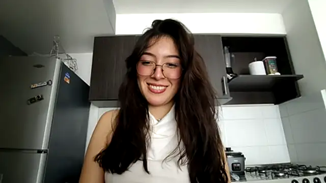 MiiaCullens online show from 07/07/26, 04:32
