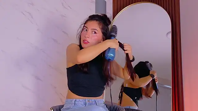 MiiaCullens online show from 03/30/26, 11:55