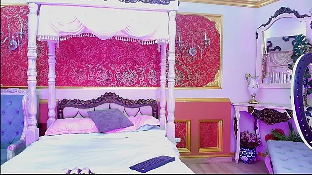 Sienna Dark online show from 04/23/26, 12:29