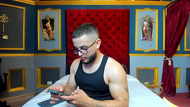 Salvatore moretti online show from 03/07/26, 12:21