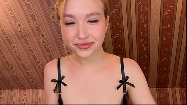 Anne Blossomm online show from 05/15/26, 07:12
