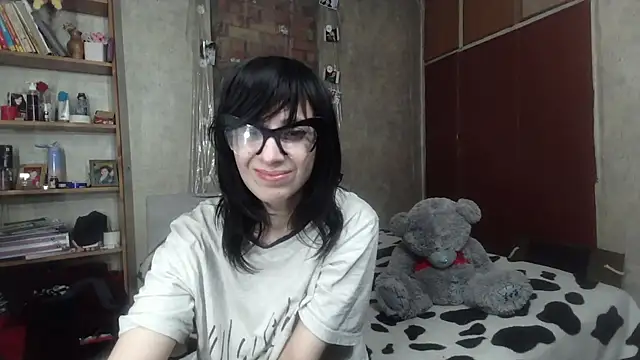 Barbie Rococo online show from 04/14/26, 01:16