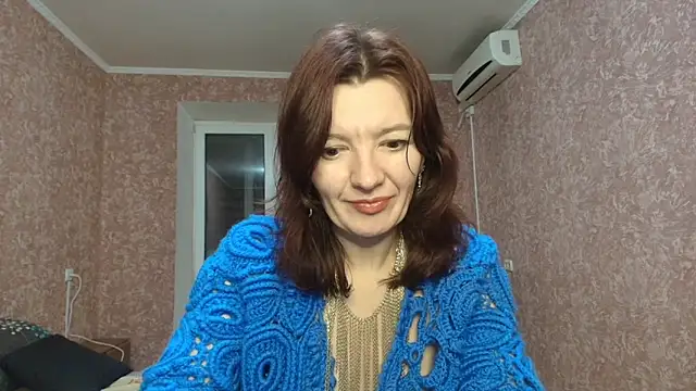 Bonnie Naughtyy online show from 04/18/26, 07:58