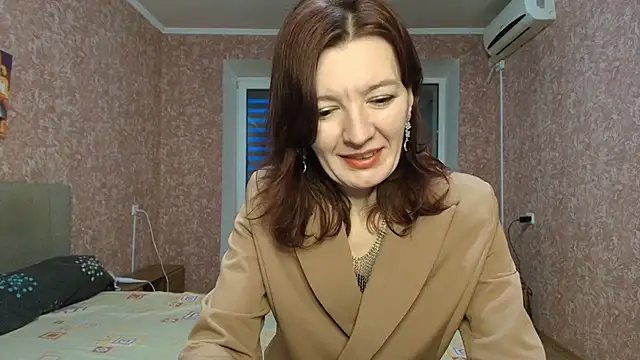 Bonnie Naughtyy online show from 04/19/26, 05:14