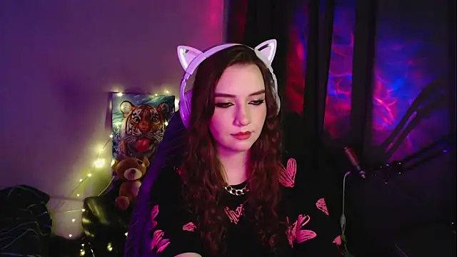 Celia Sensual  online show from 04/14/26, 08:03