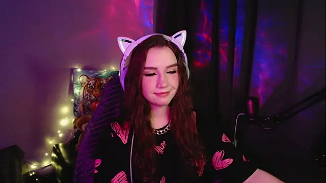 Celia Sensual  online show from 04/17/26, 06:44