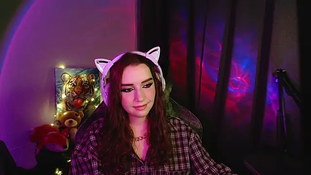 Snapshot of Celia_Sensual_ chatting on 06/30/26, 08:42 Celia Sensual online show from 06/30/26, 08:42