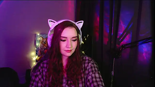 Celia Sensual  online show from 05/18/26, 07:07