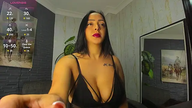 Snapshot of shirley_taylor_ chatting on 03/28/26, 11:44 shirley taylor online show from 03/28/26, 11:44