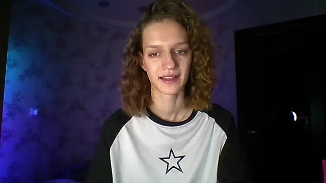 Chrissy Joyful online show from 04/11/26, 07:45