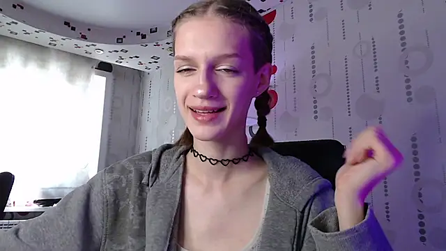 Chrissy Joyful online show from 07/17/26, 04:10