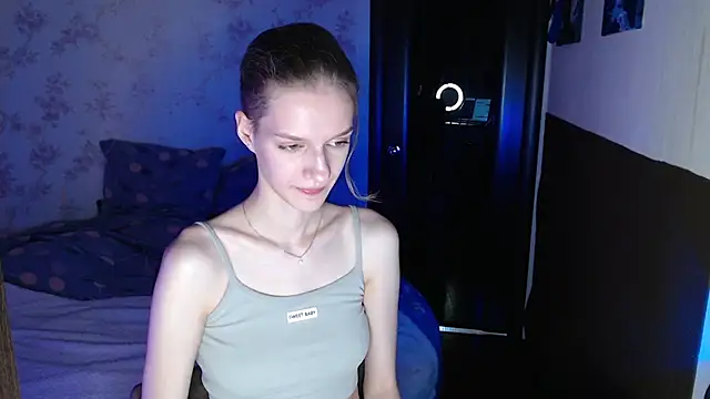 Chrissy Joyful online show from 06/30/26, 05:07