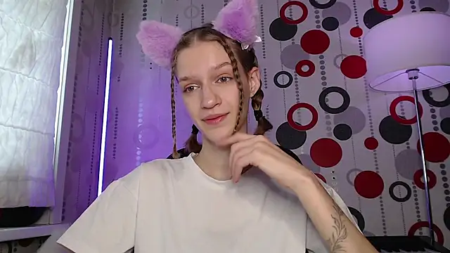 Chrissy Joyful online show from 07/09/26, 04:13