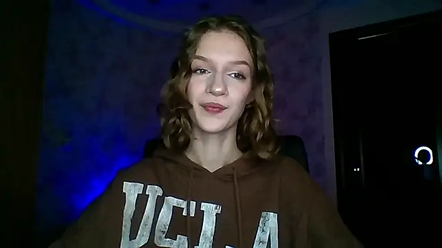 Chrissy Joyful online show from 03/19/26, 05:07