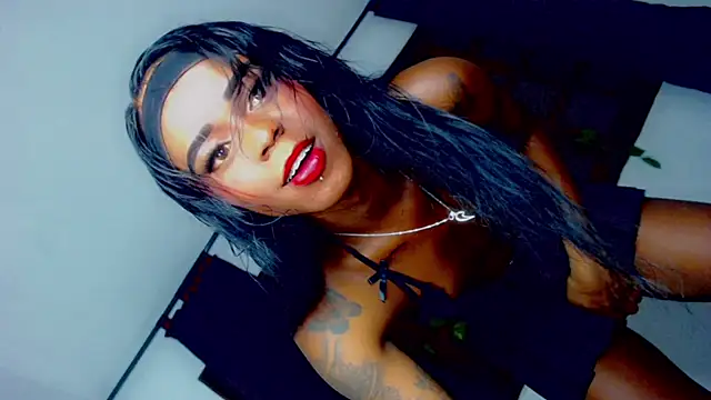 laaura dolll online show from 03/27/26, 01:47