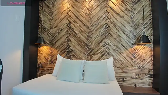 cata rosse  online show from 05/16/26, 01:48