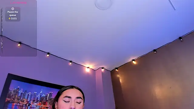 Lucyy tits online show from 07/15/26, 12:45