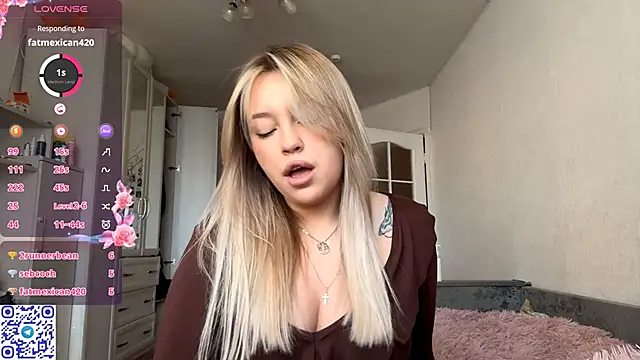 WonderedFlair online show from 03/09/26, 07:23