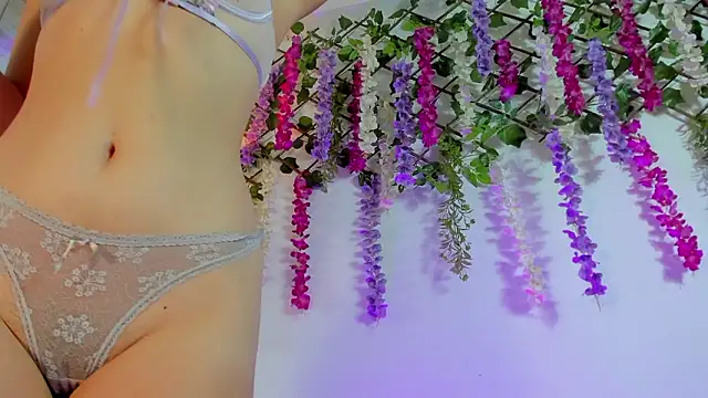 Petite Artemis online show from 03/18/26, 02:30