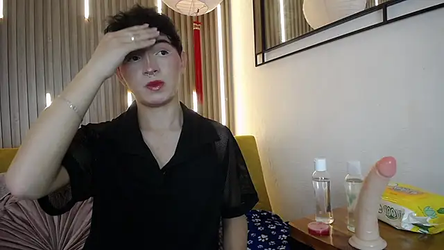 Cristopher Wild online show from 04/10/26, 08:27