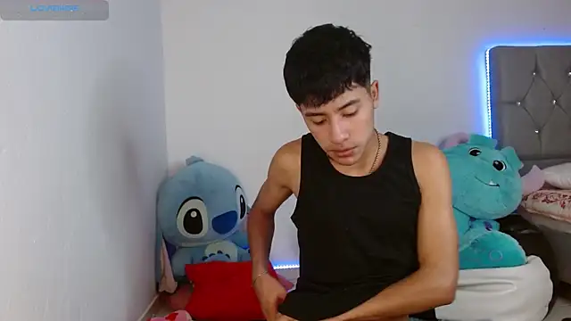 Sebas fire4 online show from 04/10/26, 03:46