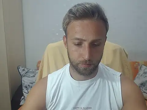 BlondEagleMuscle online show from 07/22/26, 07:38