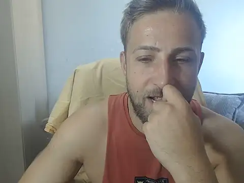 BlondEagleMuscle online show from 08/05/26, 07:35