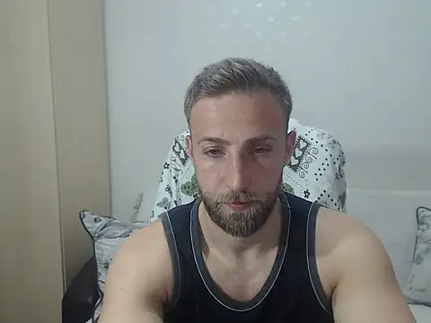 BlondEagleMuscle online show from 04/21/26, 08:37